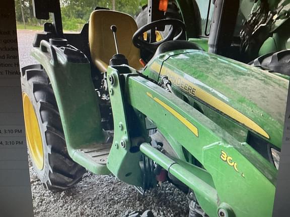 Image of John Deere 3038E Image 0
