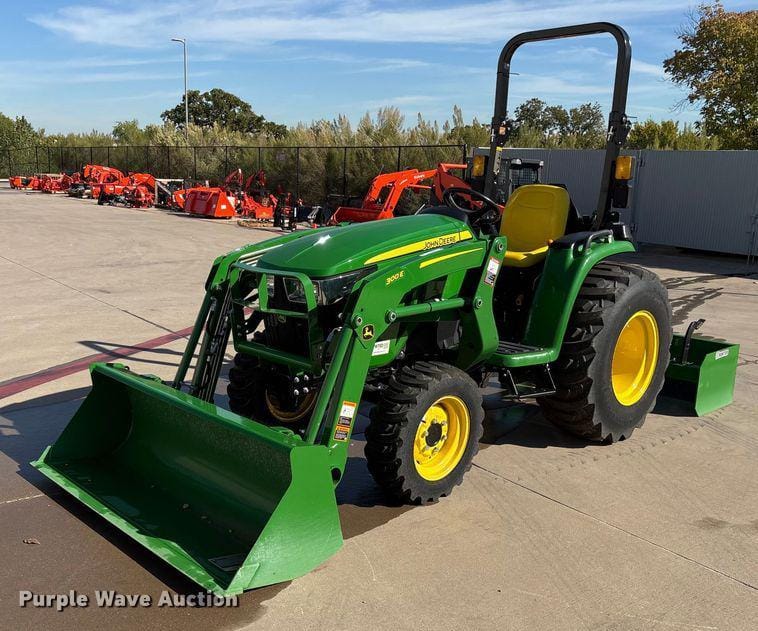 Main image John Deere 3038E