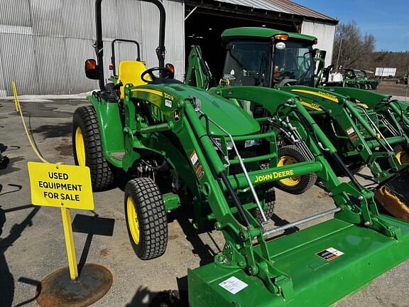 Image of John Deere 3039R equipment image 1