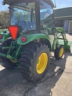 Image of John Deere 3039R equipment image 2