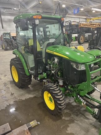 2023 John Deere 3039R Equipment Image0