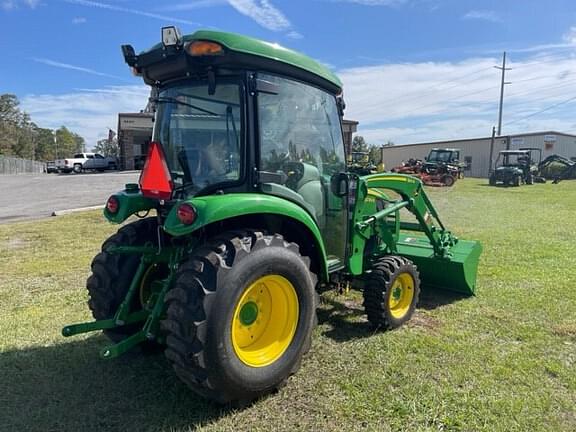 Image of John Deere 3039R Image 1