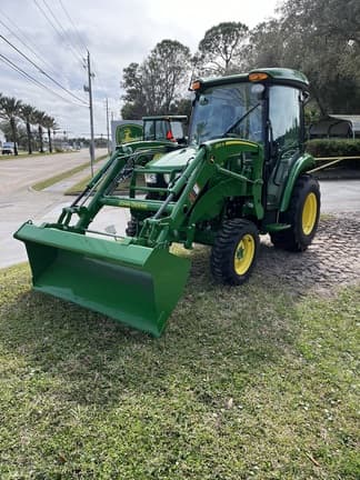 Image of John Deere 3039R equipment image 4