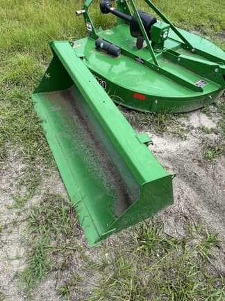 Image of John Deere 3039R equipment image 1