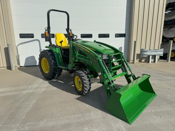 Image of John Deere 3039R Primary image