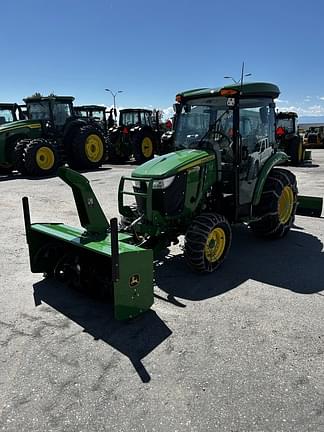 Image of John Deere 3039R equipment image 1