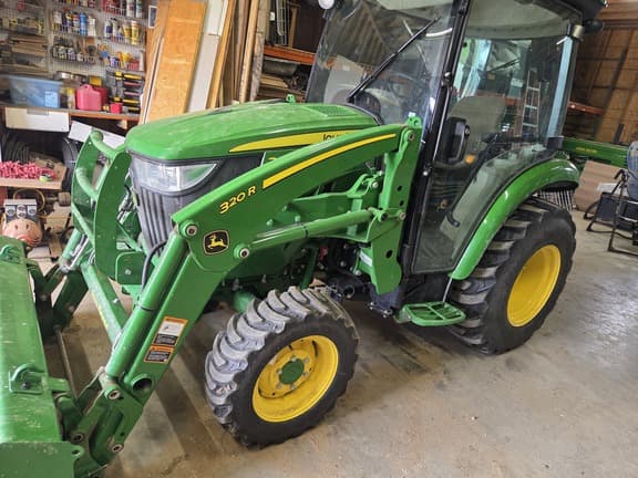 Image of John Deere 3039R Primary image