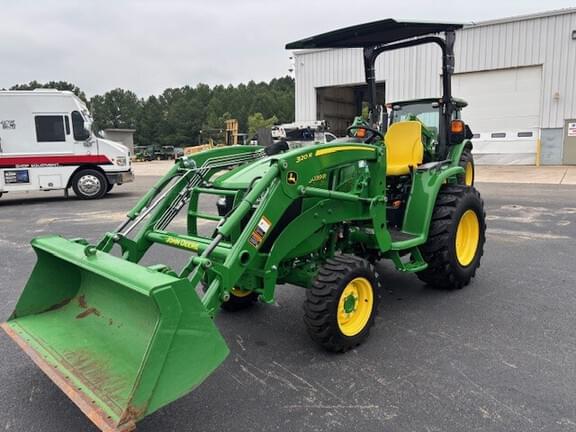Image of John Deere 3039R Primary image