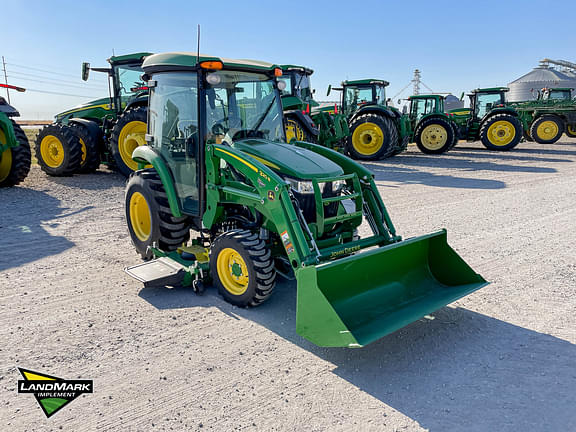 Image of John Deere 3039R equipment image 2