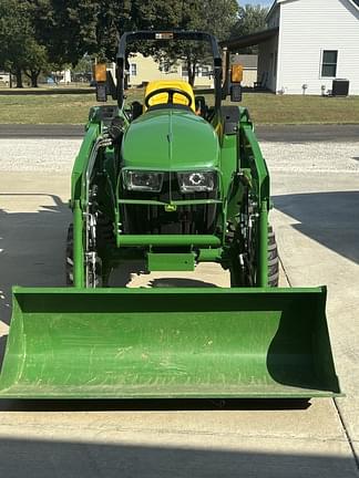 Image of John Deere 3043D equipment image 1