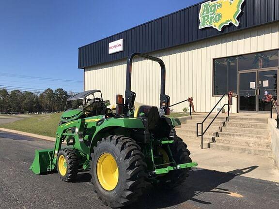 Image of John Deere 3043D equipment image 3