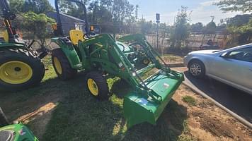 Main image John Deere 3043D 6