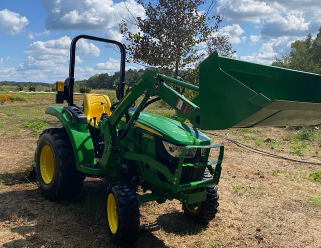 Image of John Deere 3043D equipment image 1