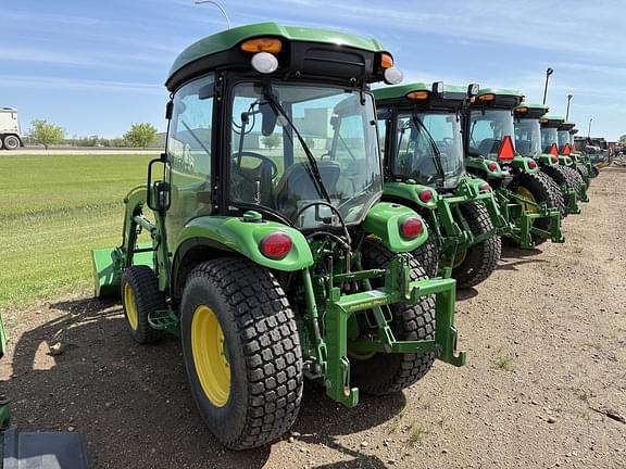Image of John Deere 3046R equipment image 1