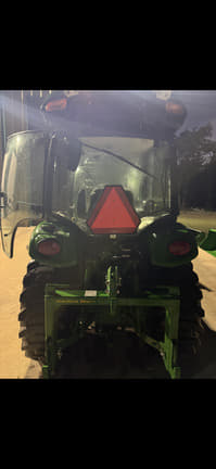 Image of John Deere 3046R equipment image 1