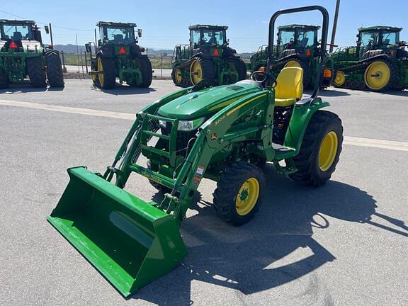 Image of John Deere 3046R equipment image 1