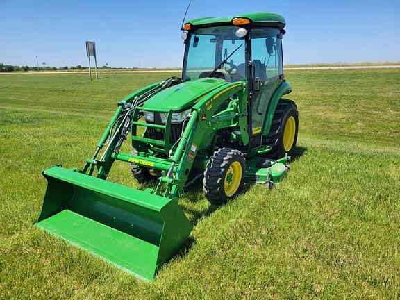 Image of John Deere 3046R Primary image