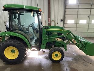 Main image John Deere 3046R 7