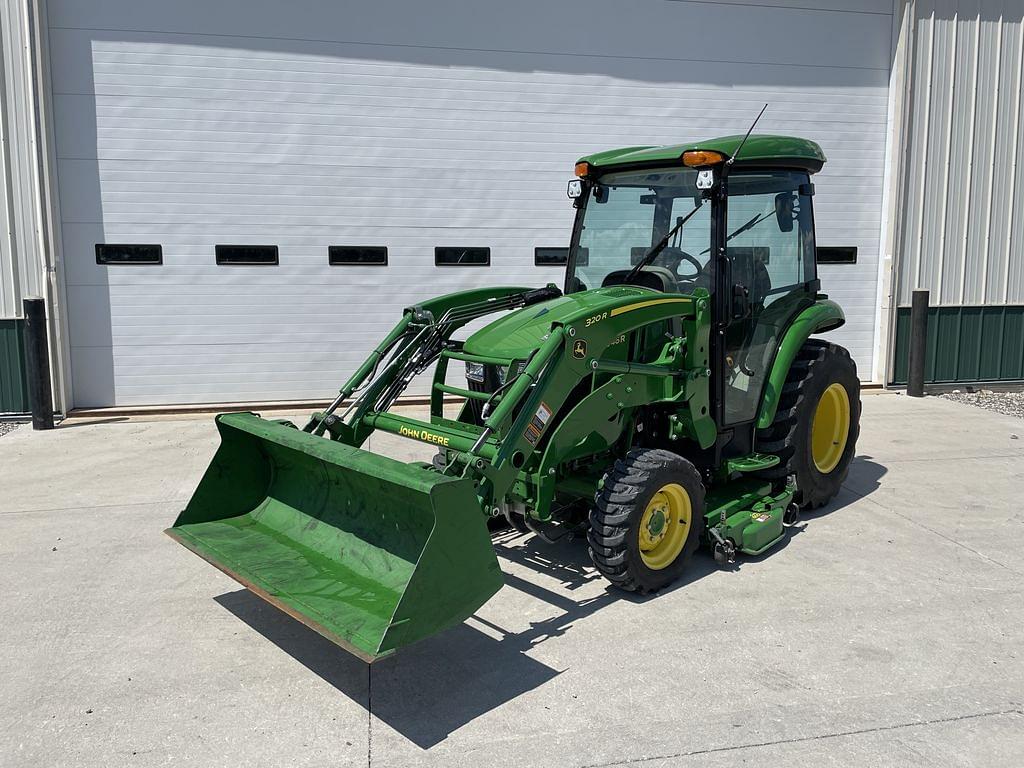 Image of John Deere 3046R Primary image