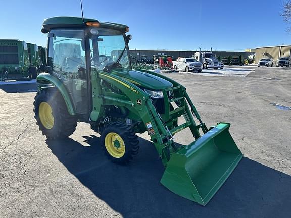 Image of John Deere 3046R equipment image 2