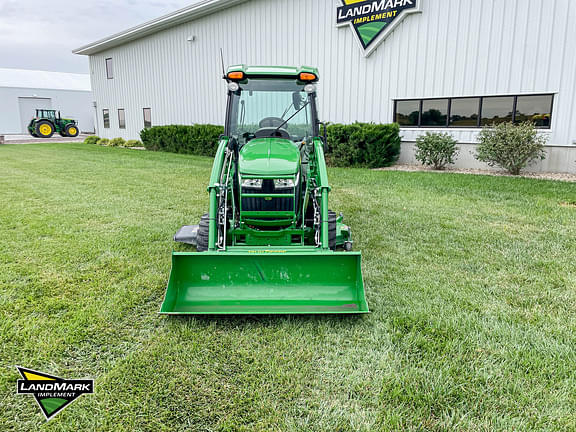 Image of John Deere 3046R equipment image 1