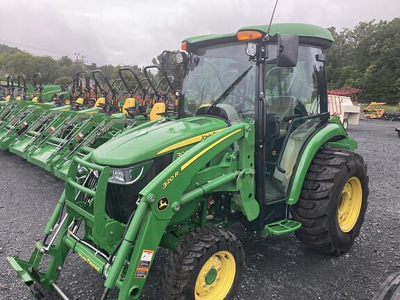 Image of John Deere 3046R equipment image 1