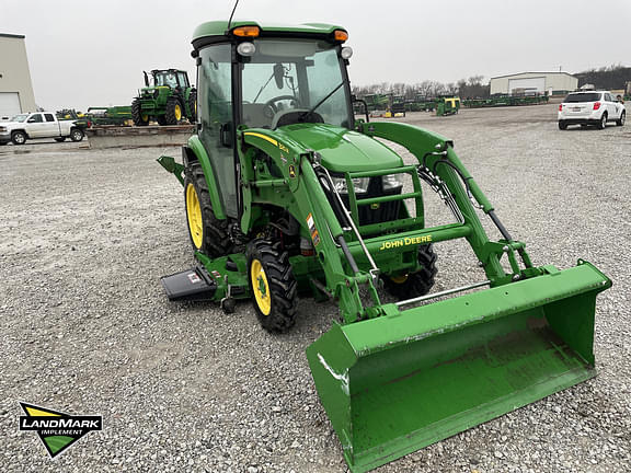 Image of John Deere 3046R equipment image 2