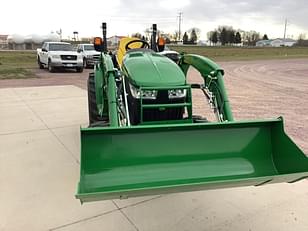 Main image John Deere 3046R 16