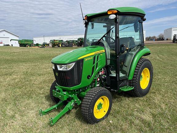 Image of John Deere 3046R Primary image