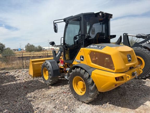 Image of John Deere 304G equipment image 2