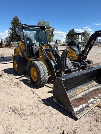 Image of John Deere 304G equipment image 2
