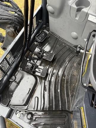 Image of John Deere 30G equipment image 4