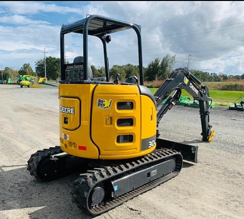 Image of John Deere 30G equipment image 3