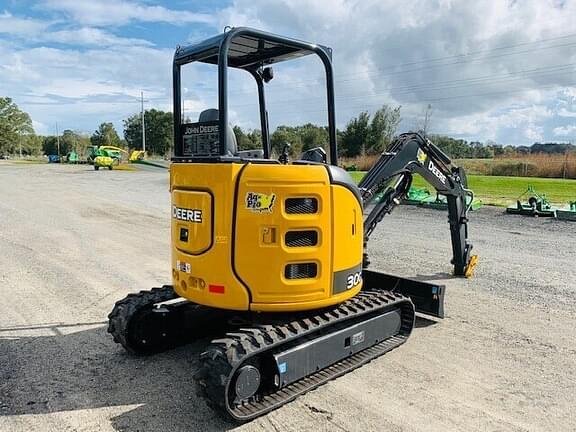 Image of John Deere 30G equipment image 3