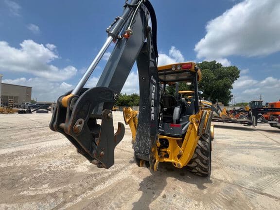 Image of John Deere 310L equipment image 3
