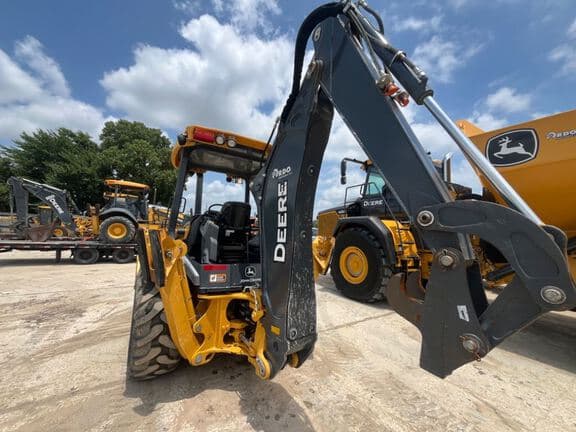 Image of John Deere 310L equipment image 4