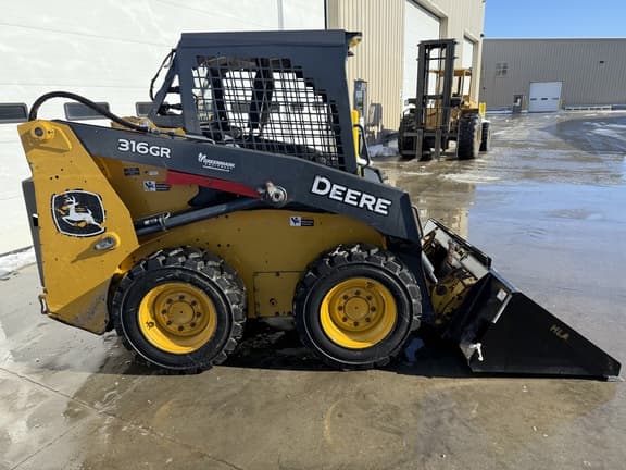 Image of John Deere 316GR equipment image 1