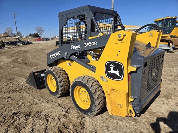 Image of John Deere 316GR equipment image 2