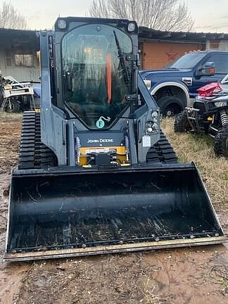 Image of John Deere 317G equipment image 2