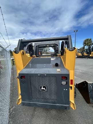 Image of John Deere 317G equipment image 3