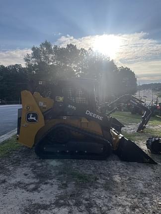 Image of John Deere 317G equipment image 2