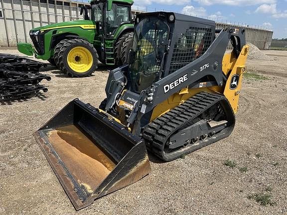 Image of John Deere 317G equipment image 1