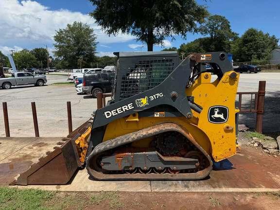 Image of John Deere 317G Primary image