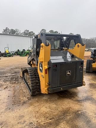 Image of John Deere 317G equipment image 3