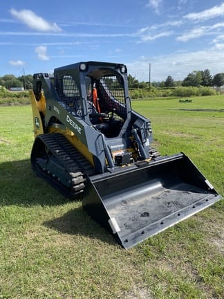 2025 John Deere 317G Equipment Image0