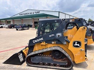 Image of John Deere 317G equipment image 3