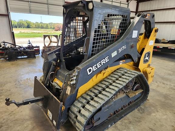 Image of John Deere 317G equipment image 2