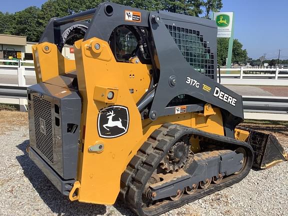Image of John Deere 317G equipment image 4