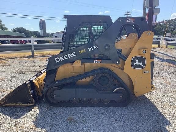 Image of John Deere 317G equipment image 2