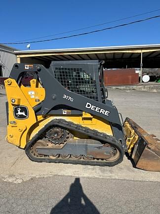 Image of John Deere 317G equipment image 2